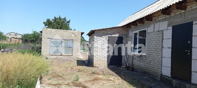 Дом новой постройки в с. Причерноморское (Первомайское)