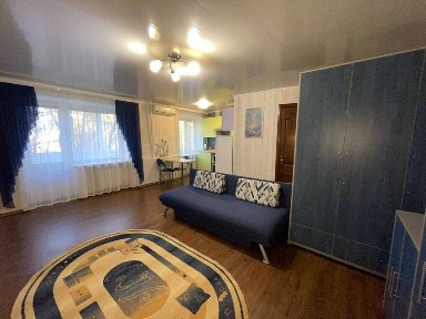 Здам в оренду свою 2-х кімнатну квартиру в центрі, вул. Володимира Великого 12А