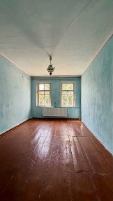 Продаж 2-кімнатної квартири в центрі міста