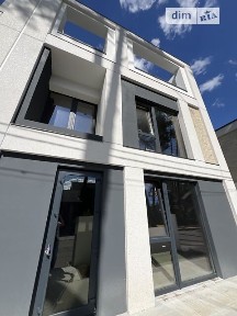 Продаж 3 поверхового таунхауса з ділянкою на 1 сотку, 120 кв. м, 3 кімнати, на вул. Варшавська 31 • ID 34731403