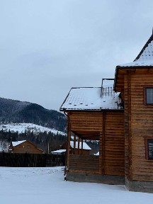 Котедж 190 м², Красник, 2 тераси, камін, поруч річка