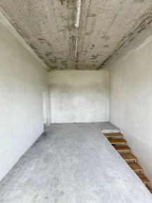 Дворівнева квартира 87,5 m2 з великою терасою, центр Стрия