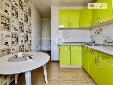 Продаж 4к квартири 82 кв. м на вул. Машинобудівна 8 • ID 34763487