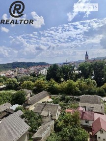 Продаж 1к квартири 53 кв. м на вул. Залізнична 35 • ID 34763481
