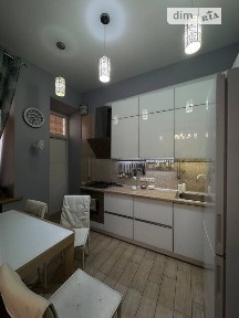 Продаж 3к квартири 71 кв. м на вул. Базарна • ID 34762550