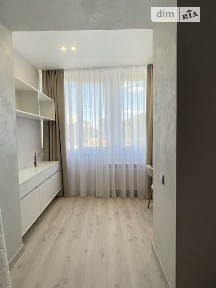 Продаж 1к квартири 54 кв. м на вул. Театральна 21 • ID 34762577