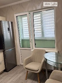 Продаж 1к квартири 38 кв. м на вул. Софії Русової 7 • ID 34761463