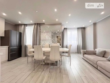 Продаж 3к квартири 83.5 кв. м на бул. Миколи Руденка 8 • ID 34761219