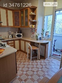 Продаж 3к квартири 77 кв. м на площа Соборна (Жовтнева 7 • ID 34761226