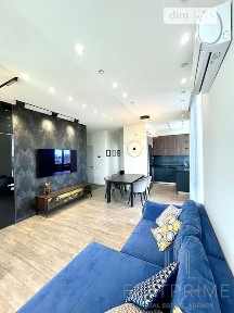 Продаж 2к квартири 78 кв. м на вул. Салютна 2 корпус 21 • ID 34761079