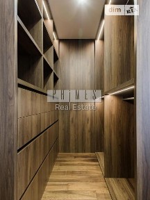 Продаж 3к квартири 99 кв. м на вул. Золотоустівська 25 • ID 34760870