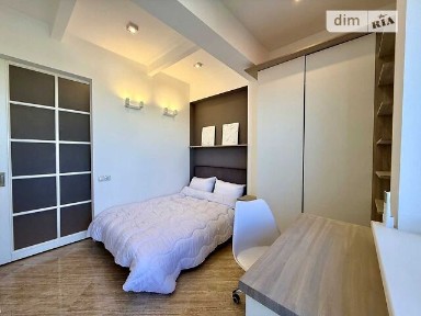 Продаж 1к квартири 57 кв. м на вул. Нижній Вал 1, кв. 40 • ID 34760636