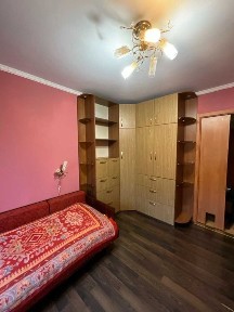 2-кімнатна квартира вул. Довженка біля парку Шевченка