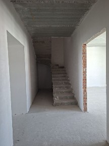 Продається дворівнева 3-кімнатна кварира у м. Калуші