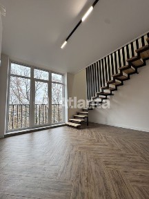 Дворівнева квартира район Кварцу