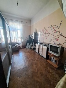 2 кім. квартира на Лермонтова