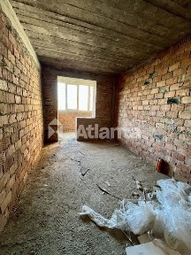 3 кімн, 1 поверх в районі ТЦ Депот