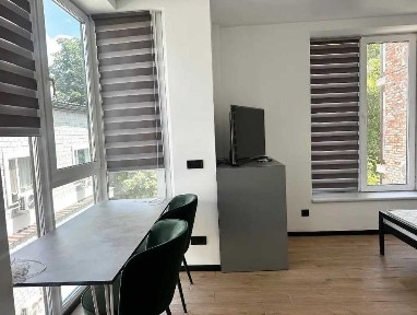 1 кім 50 м з АВТОНОМКОЮ в районі ЦЕНТРА (720677)