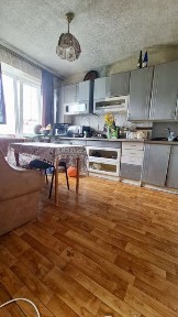 Продам видовую 2х ком на Победе