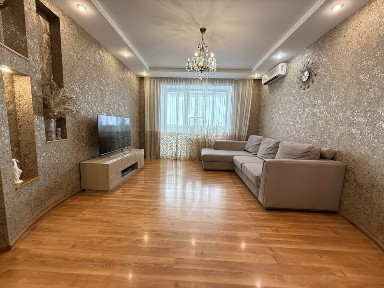 Продам 3к. кв Суворова кирпич Автономное отопление