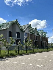 Продам вже збудований котедж з міськими комунікаціями. Без комісії для покупця !