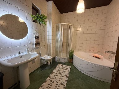 Оренда квартири Занковецької 6, метро поруч