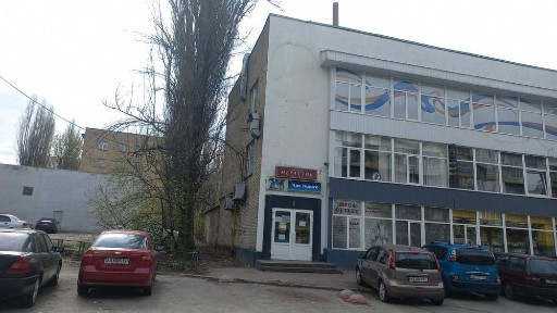 Оренда 442 кв. м. м. Київ, пр. Леся Курбаса 15а