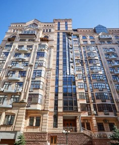 Ексклюзивна 4-к квартира в самому центрі Києва ! Унікальна локація!