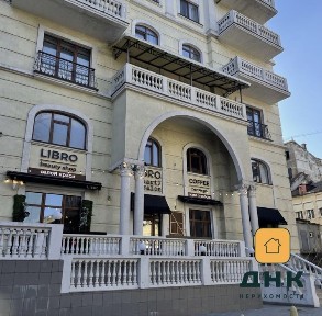 1200$ за метр! Исторический центр. Парк. Трехкомнатная БЕЗ КОМИССИИ. ЖК Ренессанс