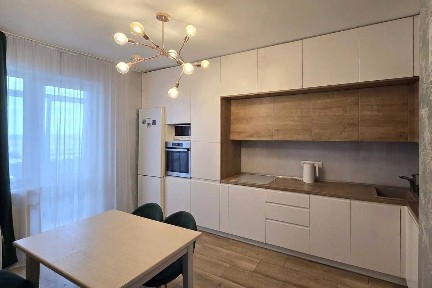 Продаж 2-кімнатної квартири 73.1 м², Градинська вул., 3