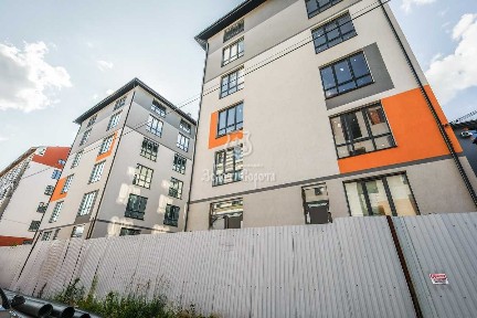 Продаж 1-кімнатної квартири 34 м², Вишнева вул., 10