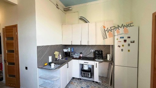 Продаж 2-к квартири у ближньому центрі Львова, з ремонтом