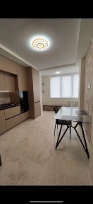 Оренда 1-кімнатної квартири в новобудові на вул. Мікльоша
