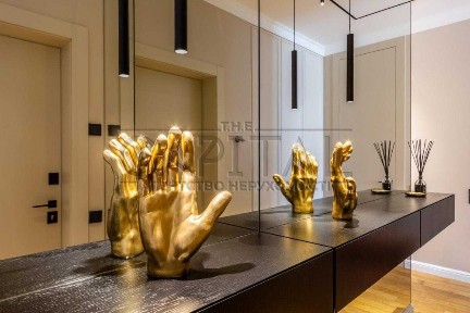 Продаж квартири Tetris Hall Київ - 55 м², дизайнерський ремонт, преміум ЖК, Печерськ, готова до проживання