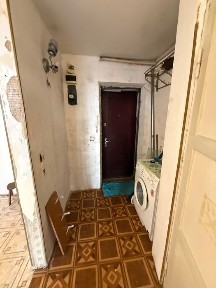 Продам 1 кім в центрі Чорноморську