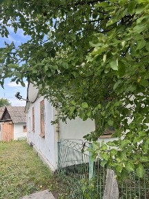 Продам будинок + 6 сот. землі в м. Шепетівка