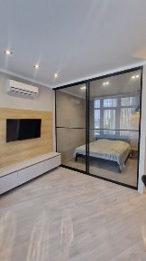 Сдам стильную 1 комн квартиру в ЖК 44 Жемчужина на Каманина+Паркинг! Вид на море