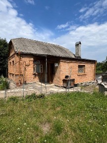 Будинок в районі авторинку