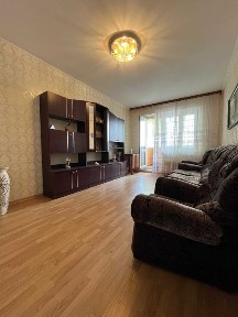 Простора 3-кімнатна квартира в Чернігові, р-н Бобровиця. Сертифікат LD