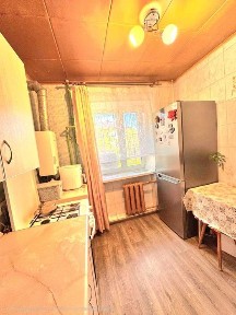Продаж 2 к. квартири Соснова Горка