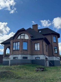 Продам дом 3 этажа, сауна с бассейном на берегу Лёвшинского залива