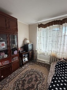 Продаж 1 кім. квартири ( Новомиколаївка)