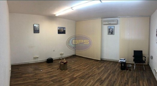 Комерція 420 м² на Довженка | Каркашадзе | окремий вхід