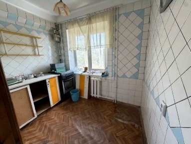 Продаж 1 кімнатной квартири вул Андрія Головка 31 проспект Валерія Лобановського