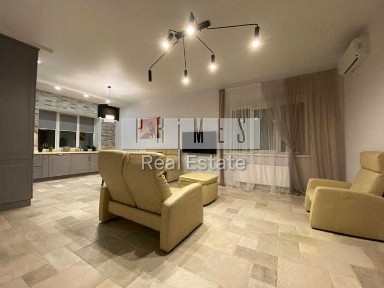 Продаж 4к квартири з ремонтом ЖК Лісовий, вул. Генерала Матикіна, 12