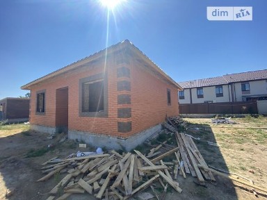 Продаж 1 поверхового будинку з ділянкою на 4.5 сотки, 95 кв. м, 3 кімнати, на вул. Кар'єрна • ID 34766729