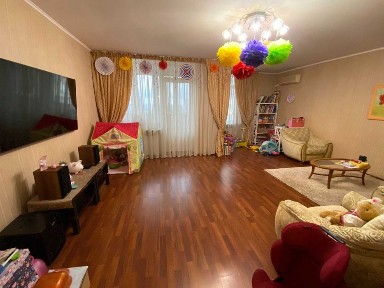 Продаж 3-кімнатної квартири на Печерську!