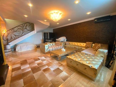 Продам видову Супер квартиру 167м Вишуканий Ремонт Л. Українки 7-Б