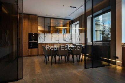 Продаж пентхаусу з ремонтом, вул. Богомольця Академіка, 7-14, Печерськ