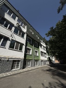 Терміново ! Ірпінь. Однокімнатна квартира з ремонтом поруч Центрального парку. Індивідуальне газове опалення.